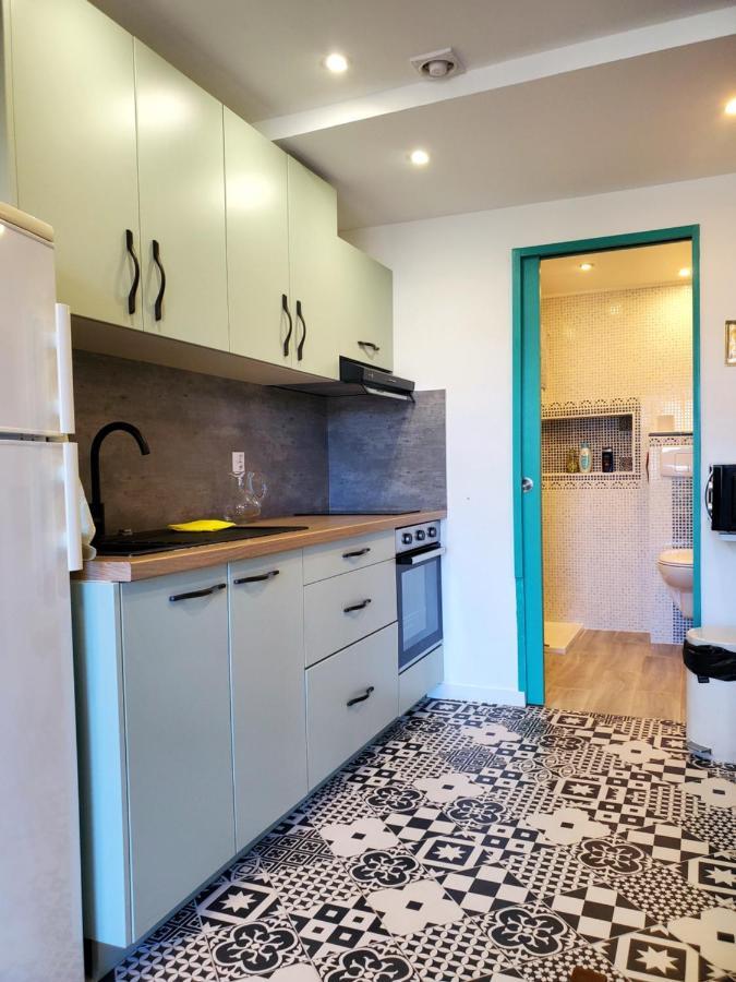 2a Apartment *